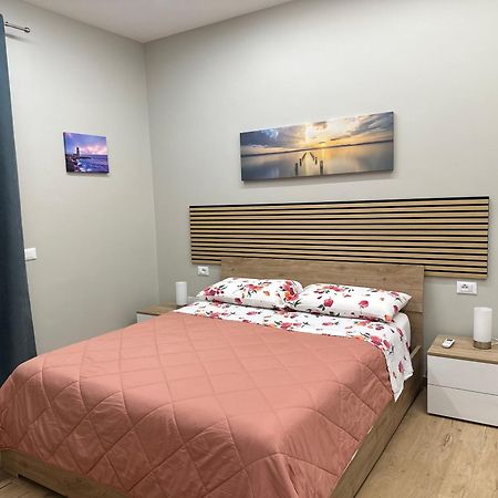 Fix You Apartment Fco フィウミチーノ エクステリア 写真